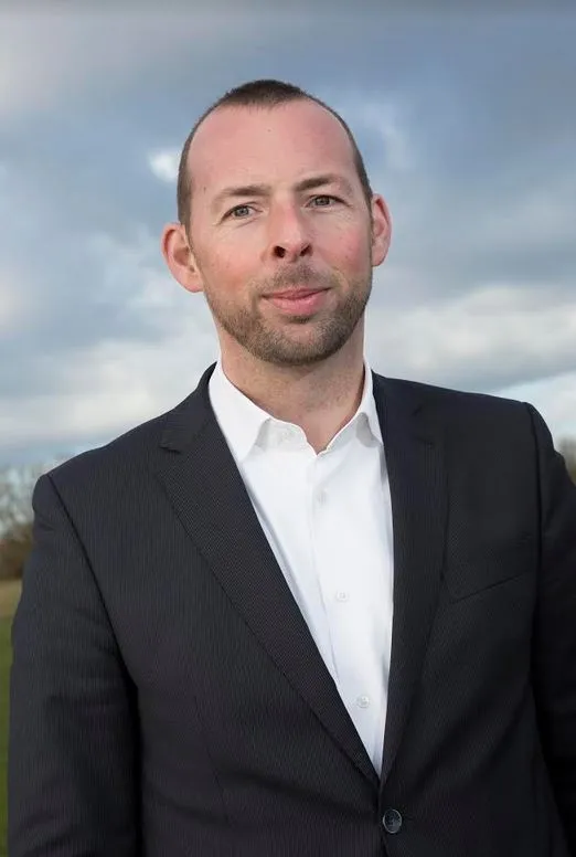 Daniël van der Weerd wordt gemeentesecretaris in Dronten Daniël van der Weerd wordt gemeentesecretaris in Dronten