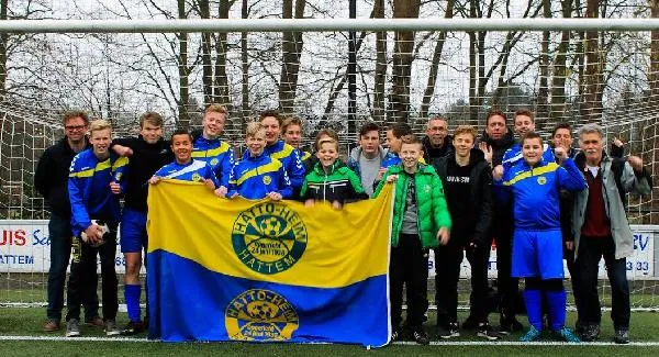 JO15-3 Hatto Heim ongeslagen kampioen JO15-3 Hatto Heim ongeslagen kampioen