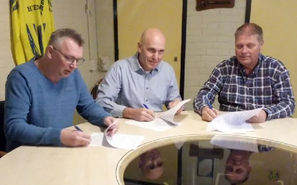 Marcel van Walderveen nieuwe trainer sv Hatto Heim Marcel van Walderveen nieuwe trainer sv Hatto Heim