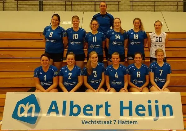 Volleybaldames AH/HVV zetten winterkampioenschap door Volleybaldames AH/HVV zetten winterkampioenschap door