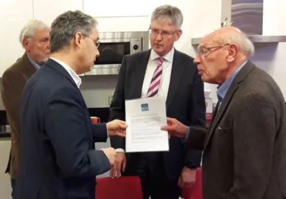 CDA Tweede Kamerlid Mustafa Amhaouch in Hattem CDA Tweede Kamerlid Mustafa Amhaouch in Hattem