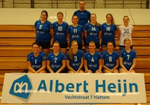 Volleybaldames HVV winnen streekderby Volleybaldames HVV winnen streekderby