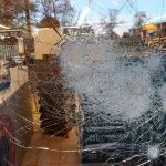 Winkelruiten Boni zwaar beschadigd door vandalisme Winkelruiten Boni zwaar beschadigd door vandalisme