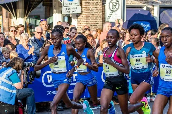 Halve marathon van Zwolle met wereldtoppers Halve marathon van Zwolle met wereldtoppers
