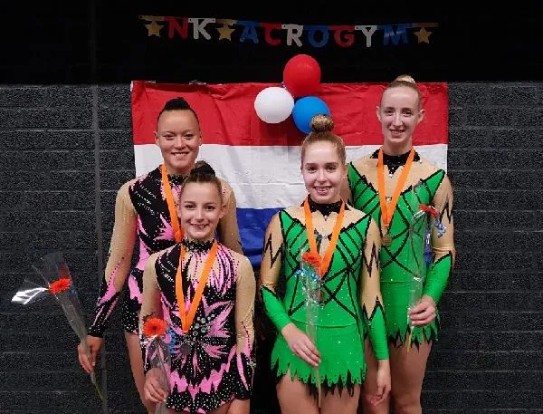 Unieke prestatie Acro-gymnasten Hanze Gym Hattem: vier podiumplaatsen op het NK Acrobatiek Unieke prestatie Acro-gymnasten Hanze Gym Hattem: vier podiumplaatsen op het NK Acrobatiek