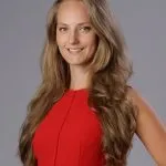 Sopraan Esther Kouwenhoven terug in Nederland