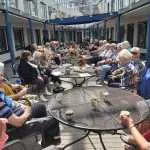 Koffiemorgens tijdelijk in de Hof van Blom
