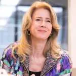 Staatssecretaris Mona Keijzer op werkbezoek bij Goliath en Consmema