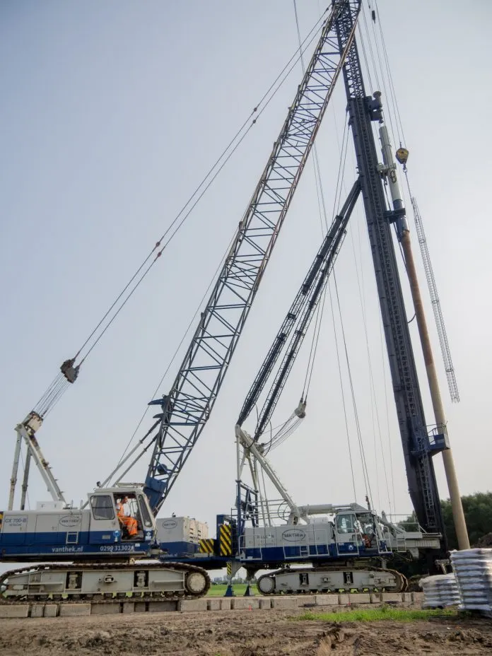Eerste paal windmolenpark
