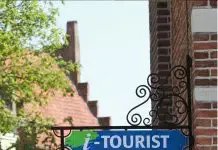 Toeristisch Informatiepunt Hattem weer geopend én Hattem’s eigen ‘glossy’