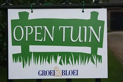 open tuin groei en bloei