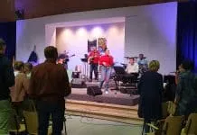 Feest mee met praiseband Xing uit Hattem
