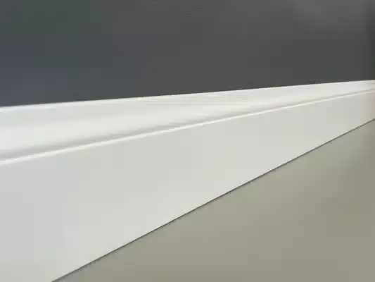 240315 Plinten