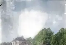 Fietsen over spoorlijn Hattem