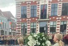 4 mei: kinderen van Vovie herdenken met eigen woorden