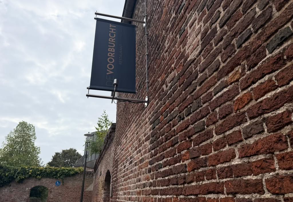 Restaurant de Voorburcht wederom door Michelin erkend